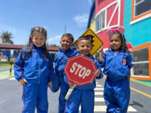 Niños de prejardin jardin y transicion
